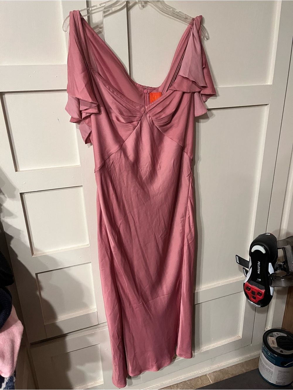 NWT.  Gap Studio.  Elegant Pink Off-Shoulder Satin Maxi Dress